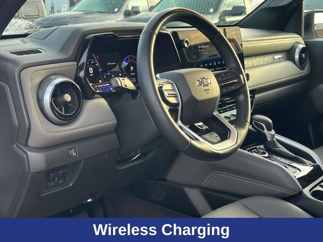 Used 2023 Chevrolet Colorado ZR2 w/ ZR2 Convenience Package III AWD/4WD image 12