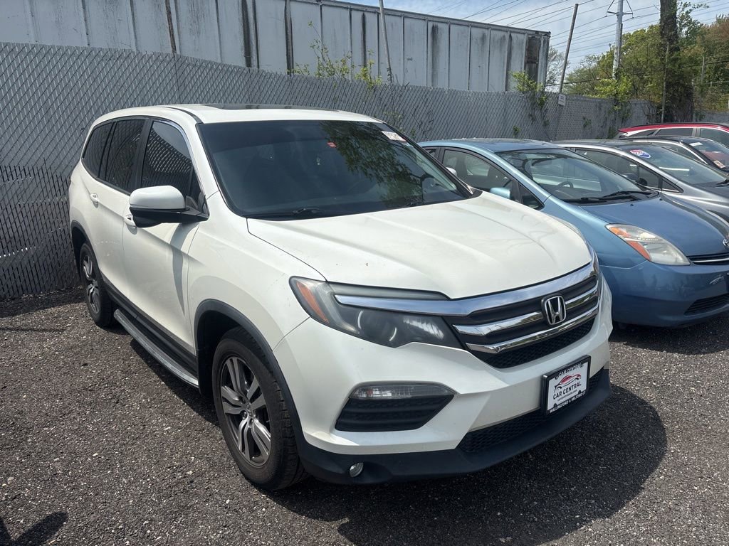 Used 2017 Honda Pilot EX-L image 2
