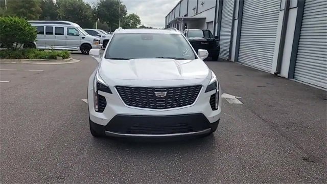 Used 2022 Cadillac XT4 Premium Luxury w/ Safety Alert Package image 4
