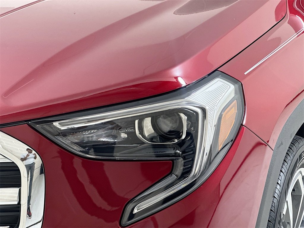 Used 2020 GMC Terrain SLT w/ Preferred Package image 20