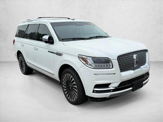 Used 2021 Lincoln Navigator Black Label w/ Cargo Convenience Package AWD/4WD image 10