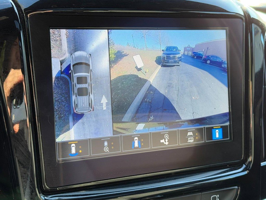 Used 2023 Chevrolet Traverse Premier w/ LPO, "Hit The Road" Package image 23