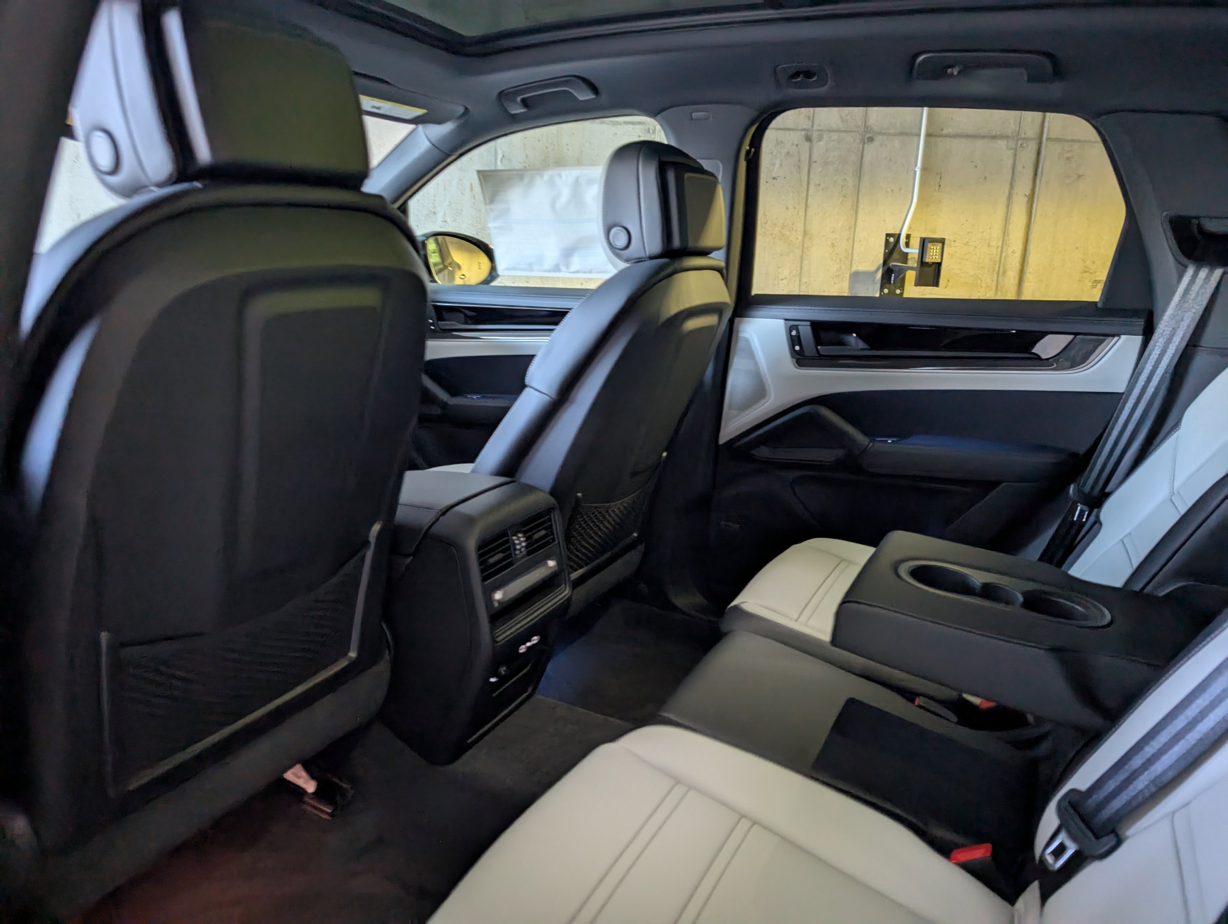 New 2026 Porsche Cayenne E-Hybrid image 25