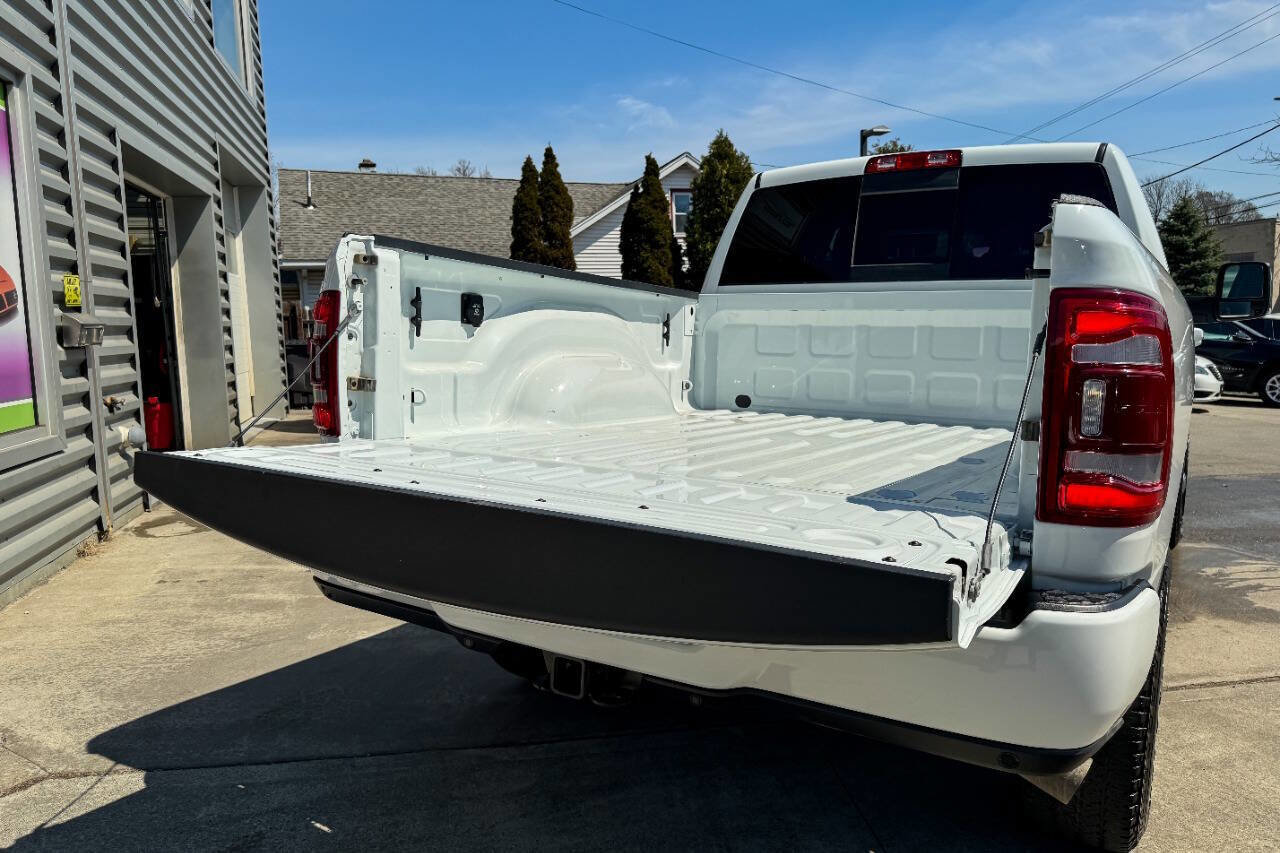 Used 2024 RAM 2500 Laramie w/ Safety Group AWD/4WD image 20
