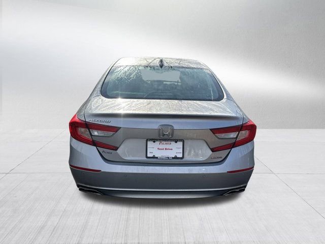 Used 2018 Honda Accord Touring image 7