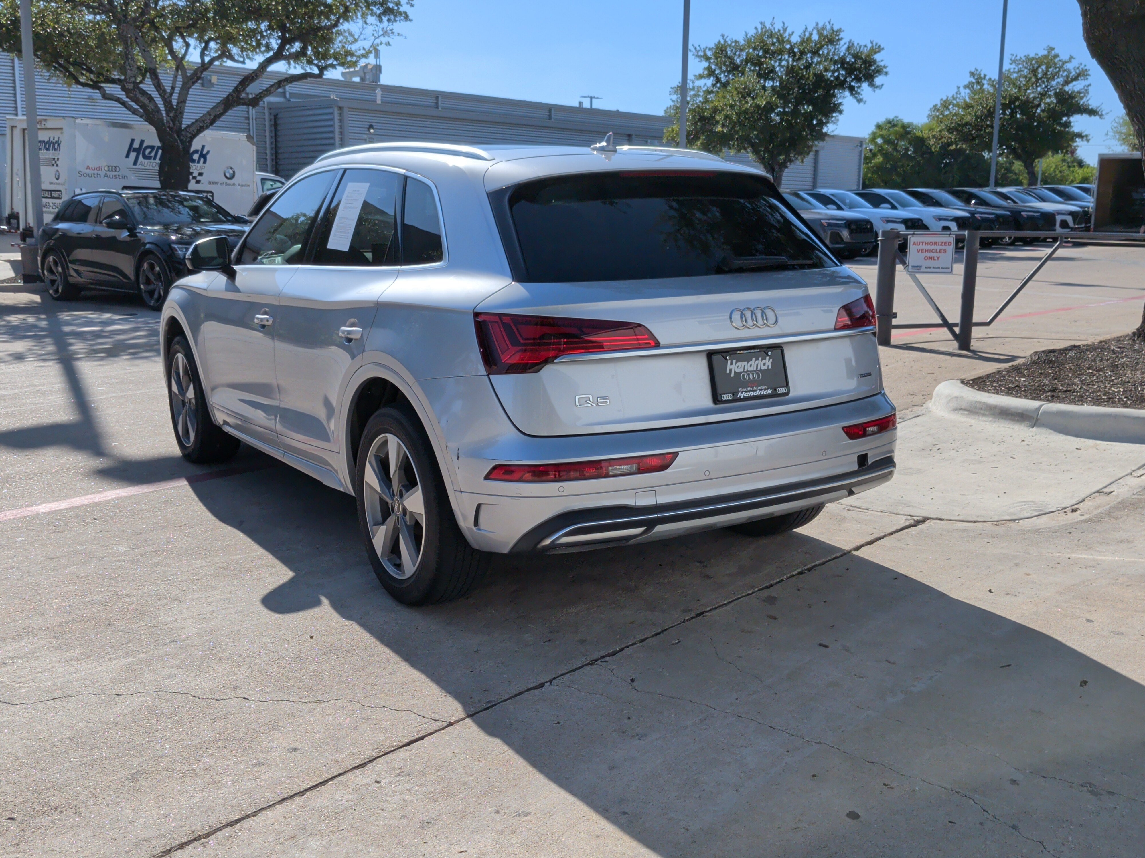 Used 2023 Audi Q5 2.0T Premium Plus w/ Premium Plus Package AWD/4WD image 8