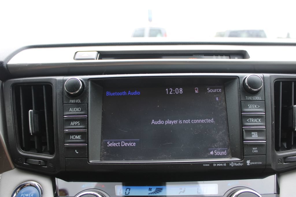 Used 2018 Toyota RAV4 XLE AWD/4WD image 44