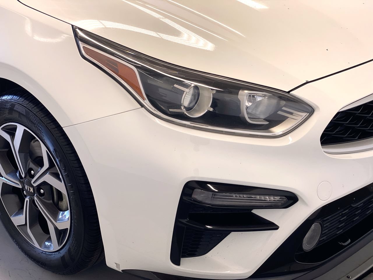 Used 2020 Kia Forte LXS FWD image 11