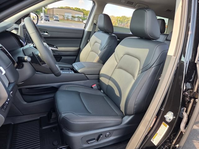 New 2026 Nissan Pathfinder SL FWD image 9