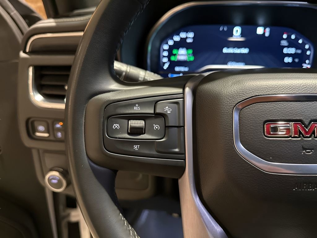 Used 2023 GMC Yukon SLT image 27