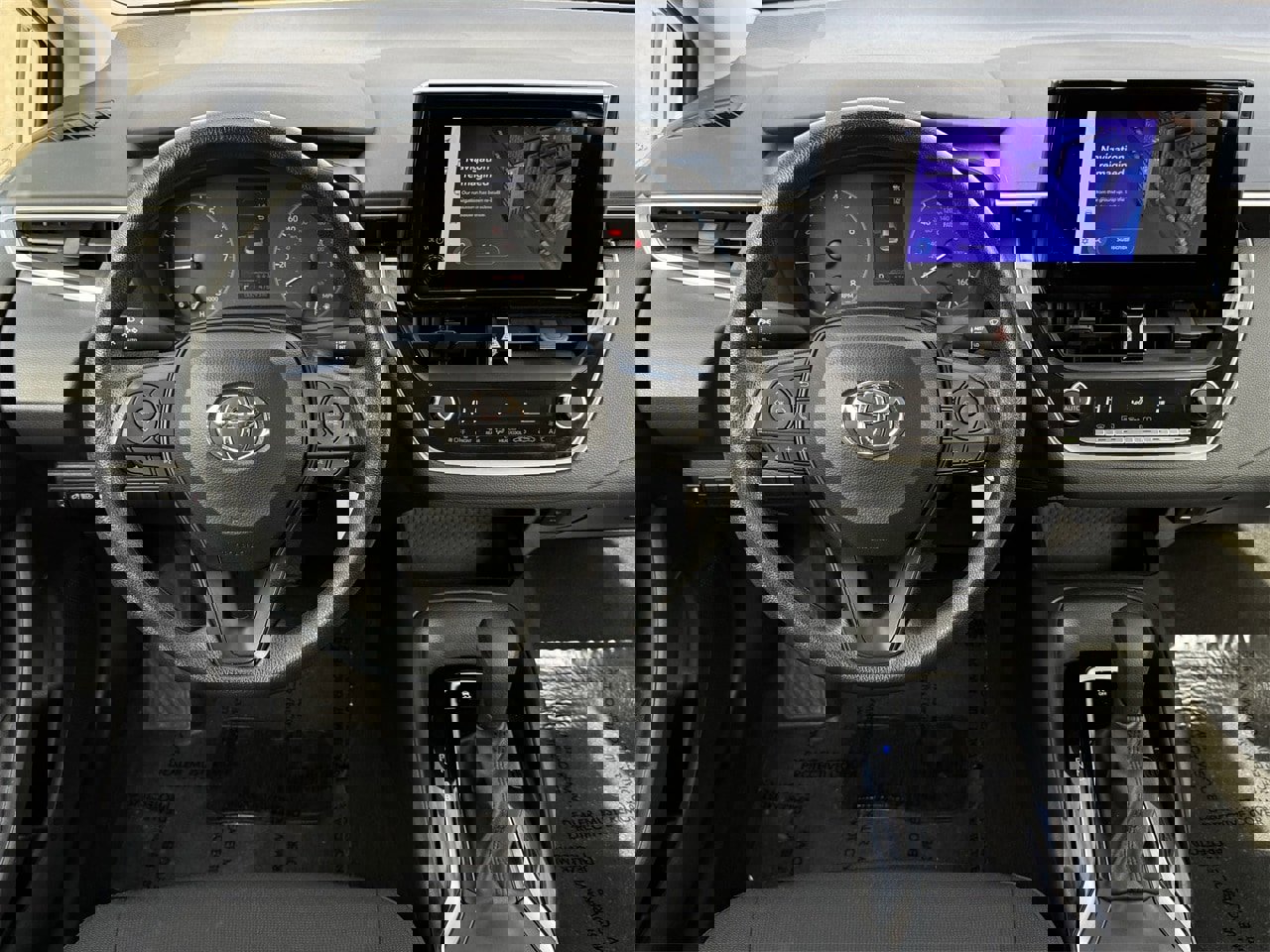 Used 2024 Toyota Corolla LE image 10