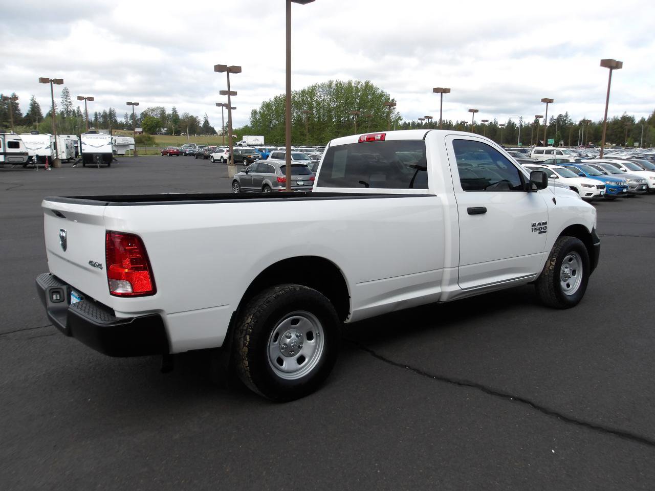 Used 2022 RAM 1500 Tradesman w/ Power & Remote Entry Group AWD/4WD image 5