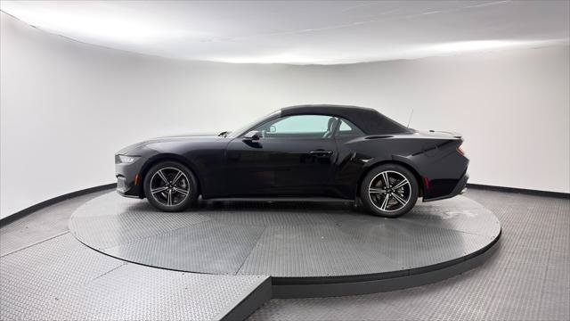 Used 2024 Ford Mustang Premium RWD image 39