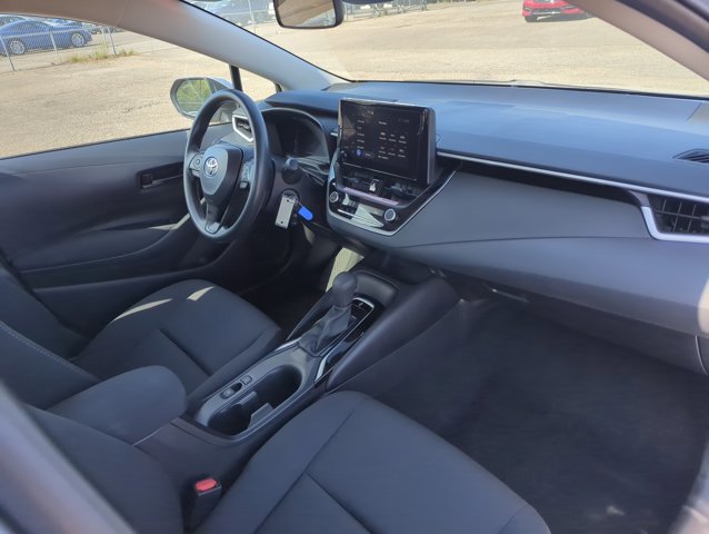 Used 2026 Toyota Corolla LE FWD image 22