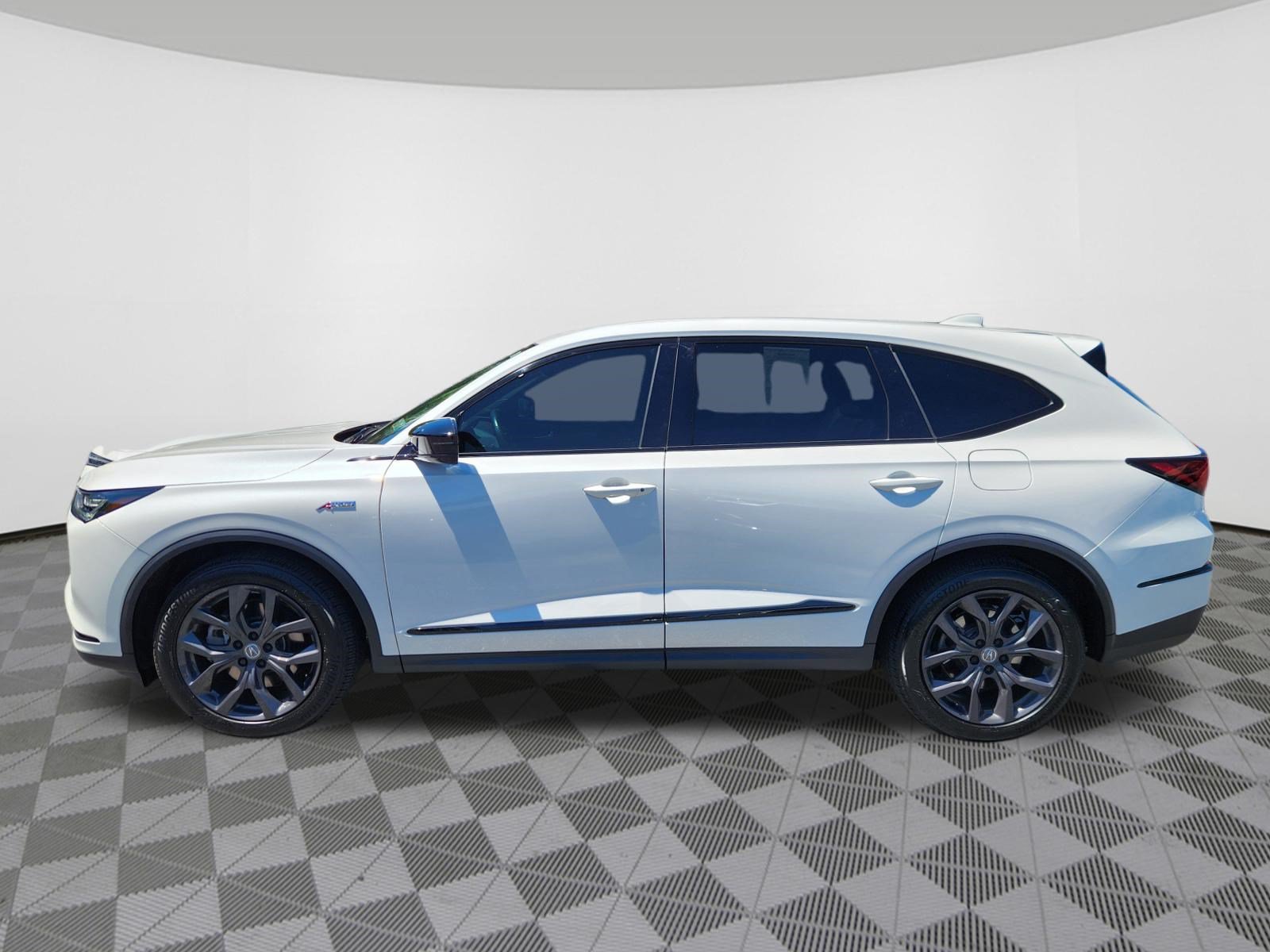 Used 2023 Acura MDX A-Spec AWD/4WD image 5