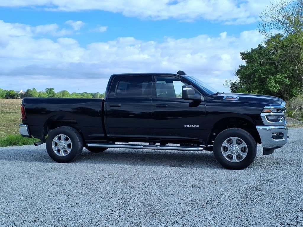Used 2025 RAM 2500 Big Horn AWD/4WD image 4