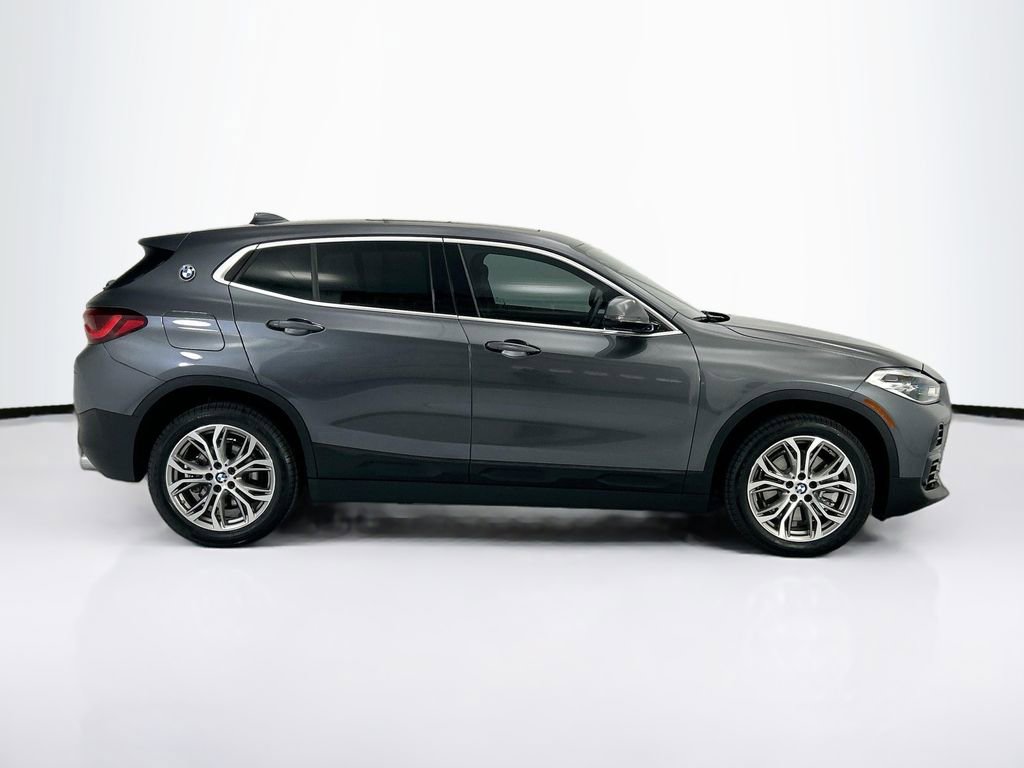 Certified 2022 BMW X2 sDrive28i w/ Convenience Package FWD image 4