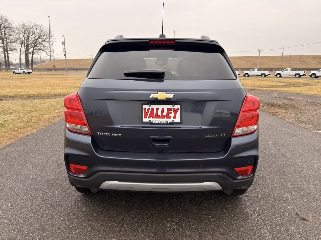 Used 2018 Chevrolet Trax LT w/ Driver Confidence Package image 11