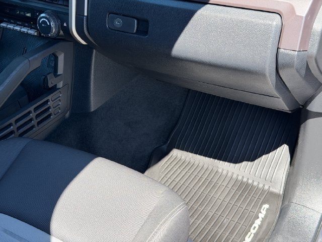 Used 2025 Toyota Tacoma TRD Sport RWD image 20