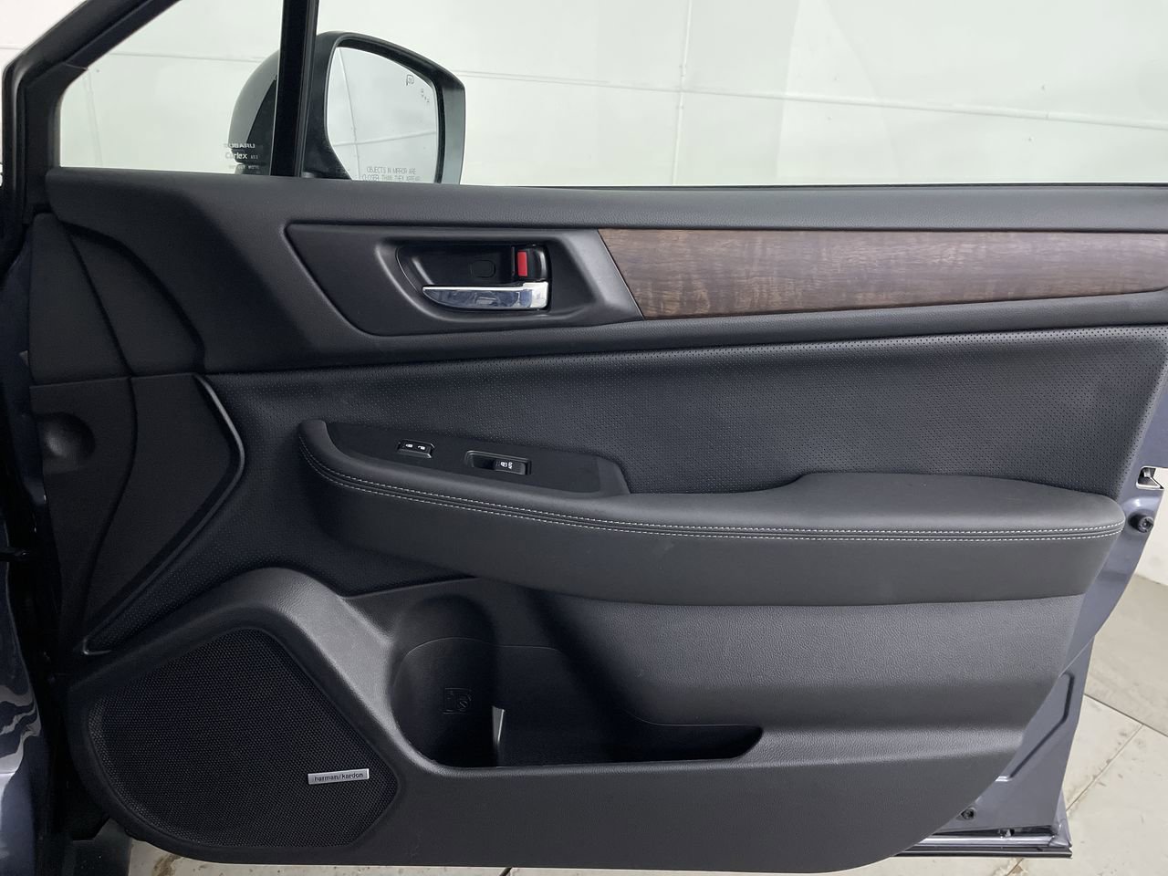 Used 2016 Subaru Outback 2.5i Limited image 22