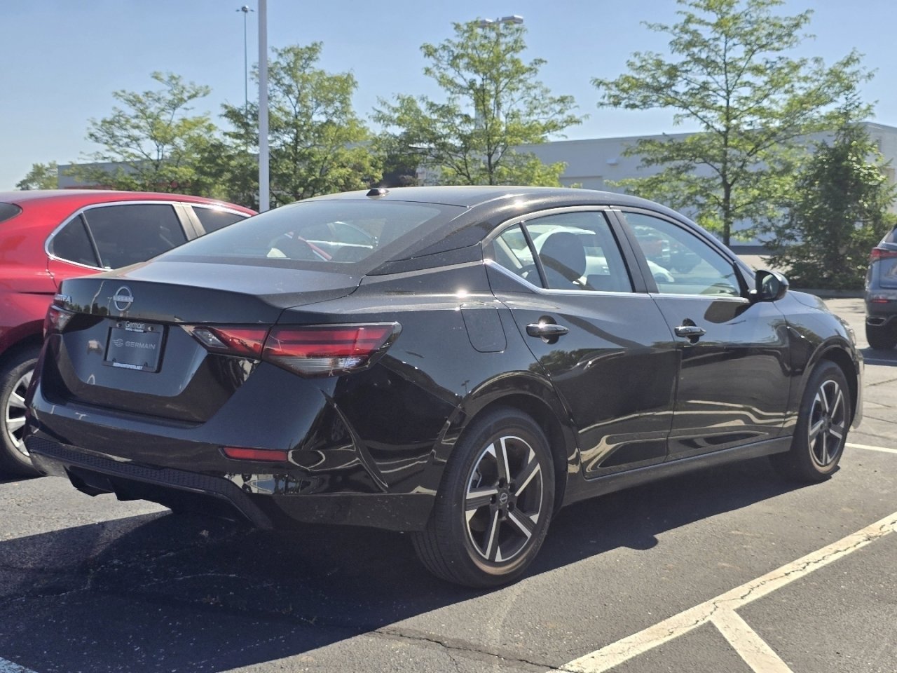 Used 2025 Nissan Sentra SV FWD image 7
