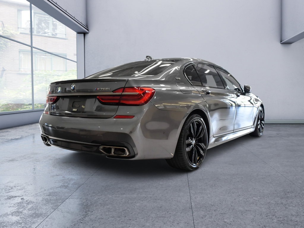 Used 2018 BMW M760i xDrive AWD/4WD image 7