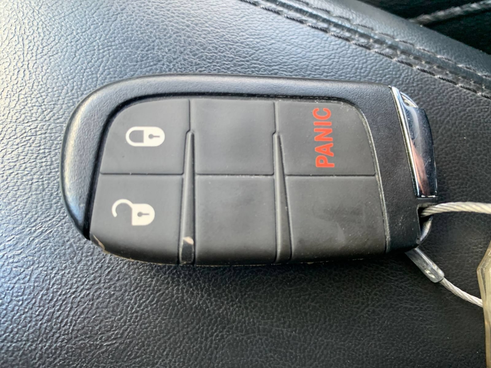 Used 2025 Jeep Compass Trailhawk AWD/4WD image 21