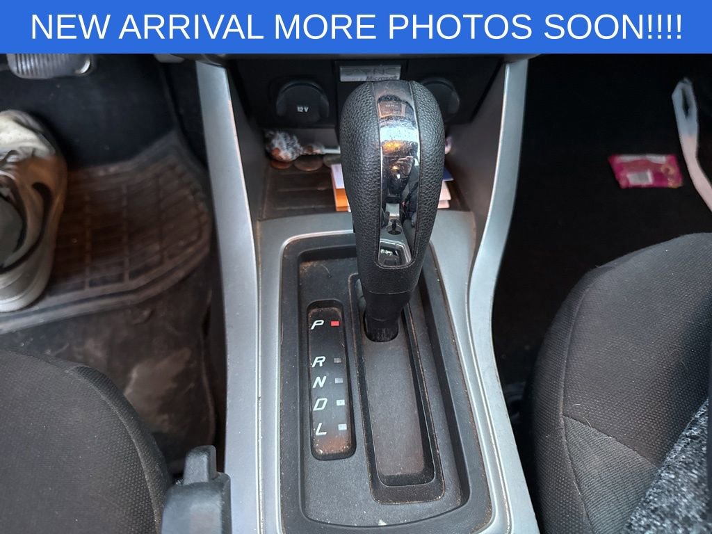 Used 2010 Ford Focus SES FWD image 13