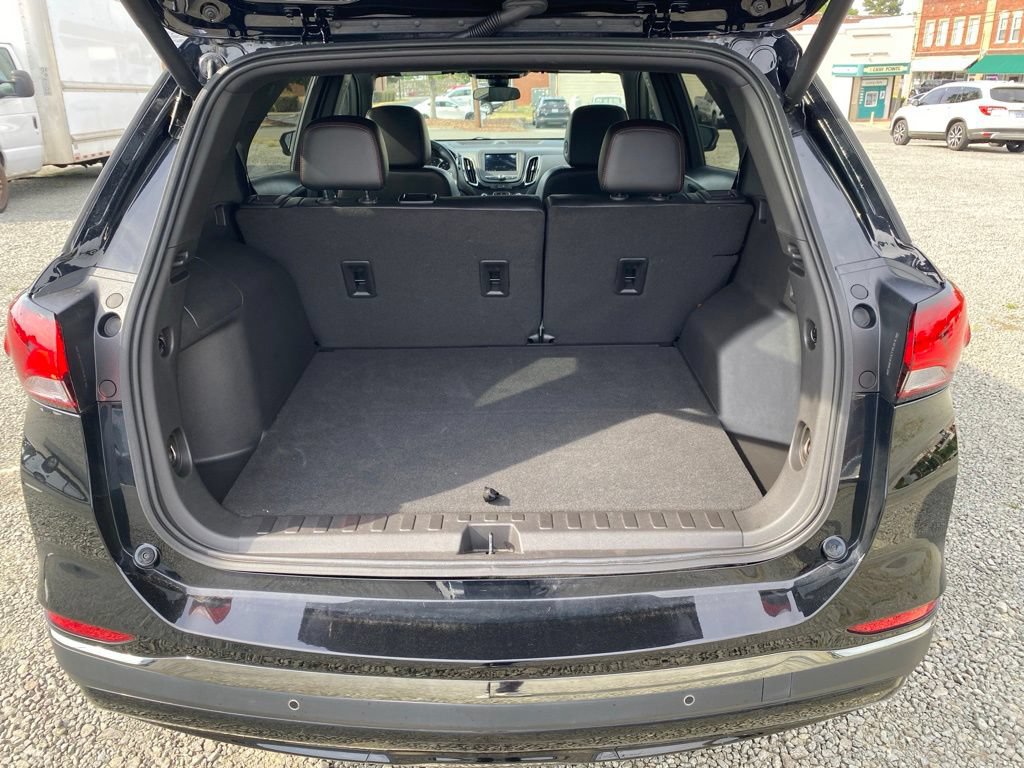 Used 2023 Chevrolet Equinox RS FWD image 18