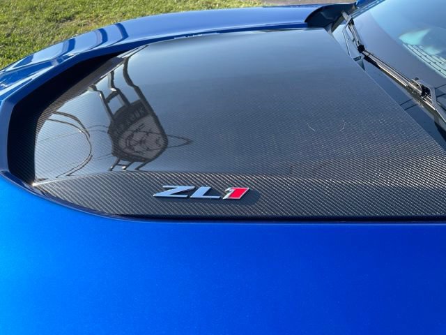 Used 2017 Chevrolet Camaro ZL1 RWD image 10