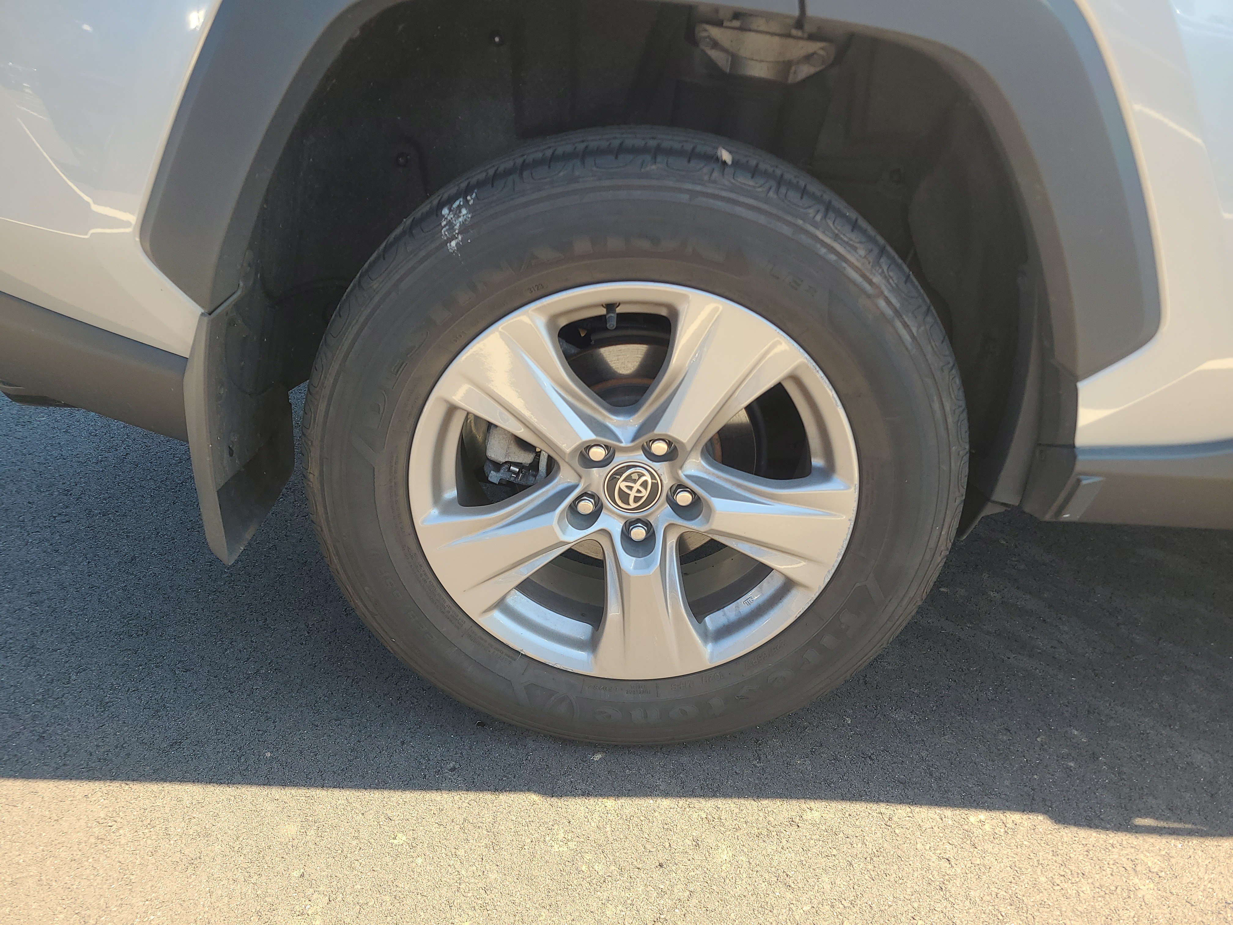 Certified 2023 Toyota RAV4 XLE AWD/4WD image 11