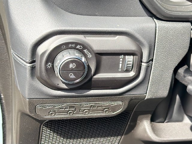 New 2026 Jeep Gladiator Sport AWD/4WD image 10
