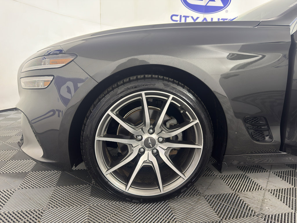 Used 2023 Genesis G70 2.0T RWD image 12
