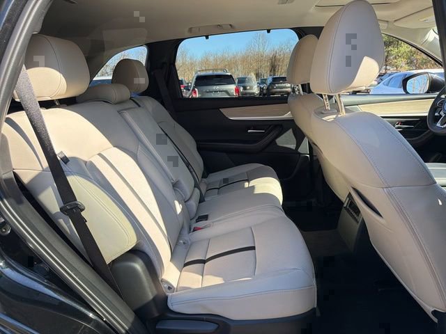 Used 2025 MAZDA CX-90 3.3 Turbo w/ Preferred Package image 11