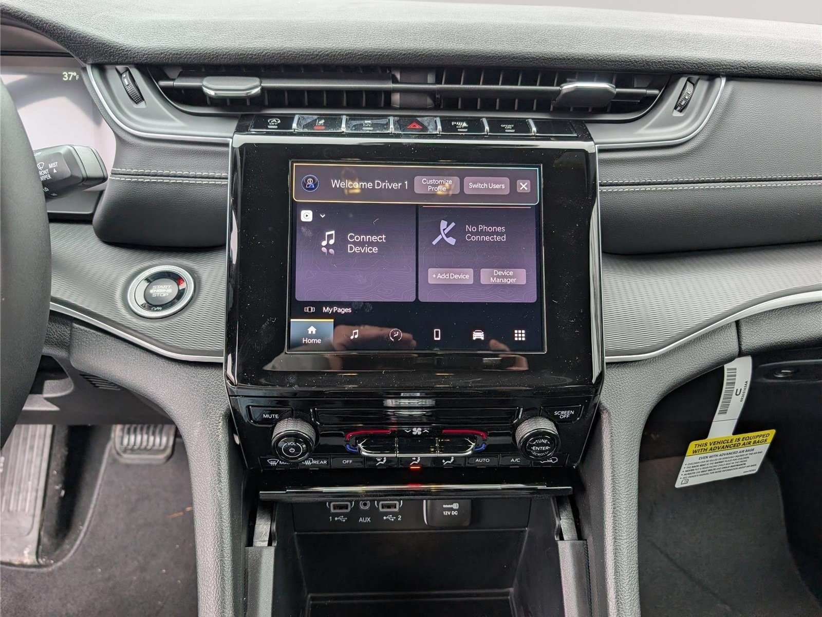 New 2026 Jeep Grand Cherokee Laredo AWD/4WD image 13