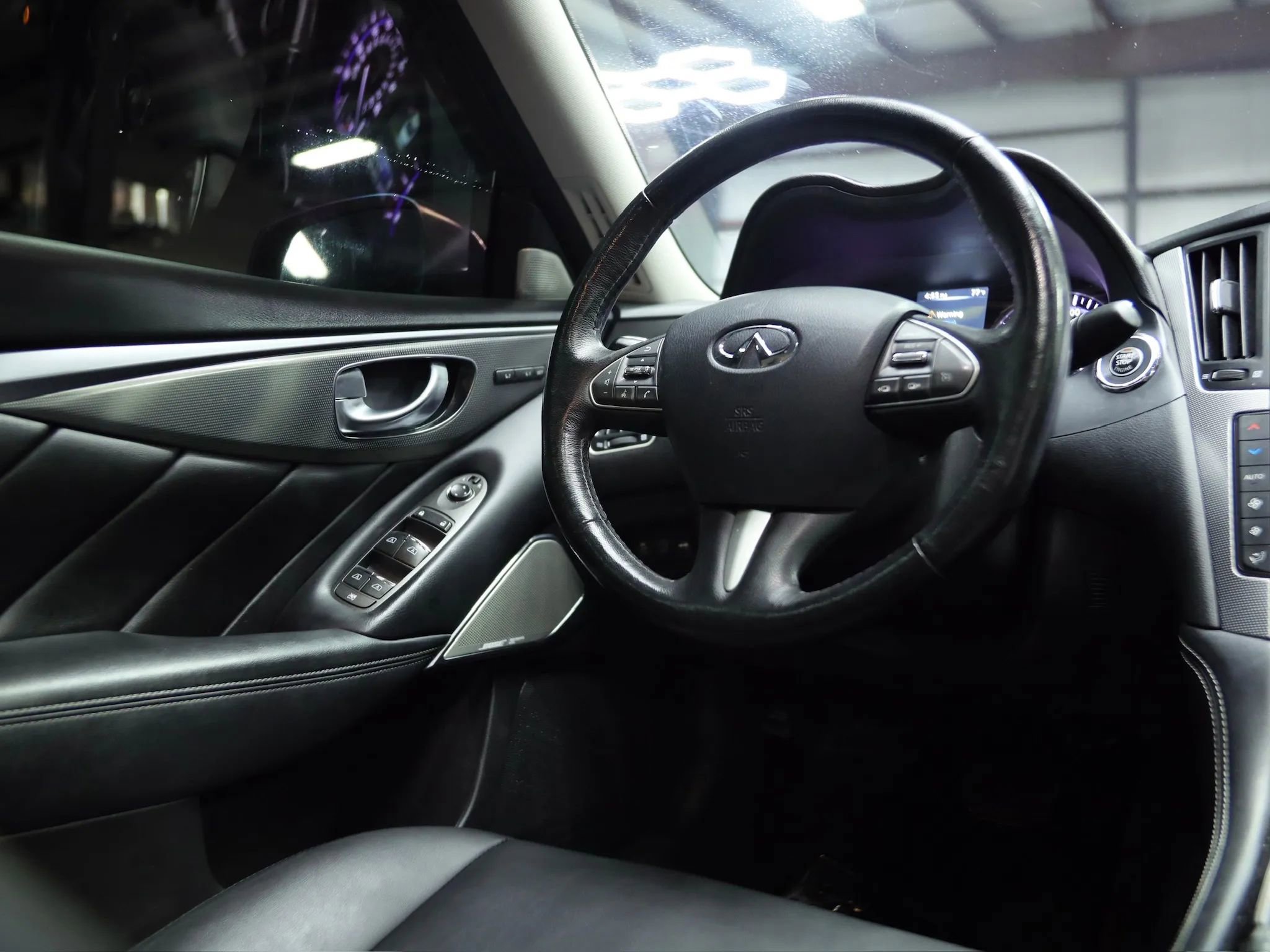 Used 2017 INFINITI Q50 Premium w/ 2.0T Premium Plus Package image 40