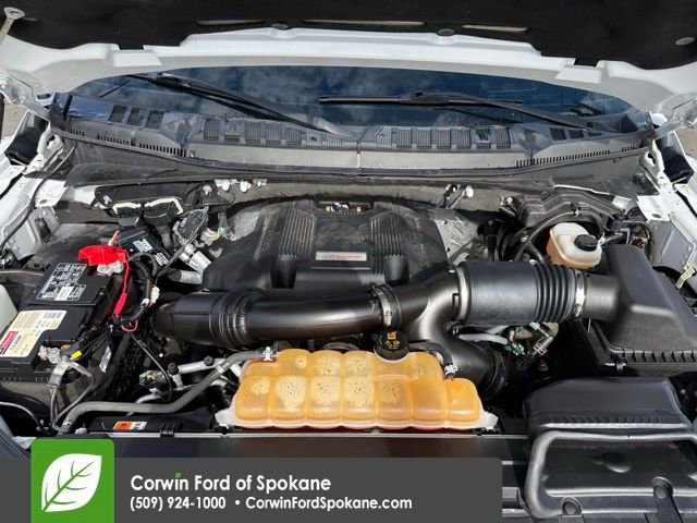 Used 2017 Ford F150 Raptor w/ Equipment Group 802A Luxury AWD/4WD image 39