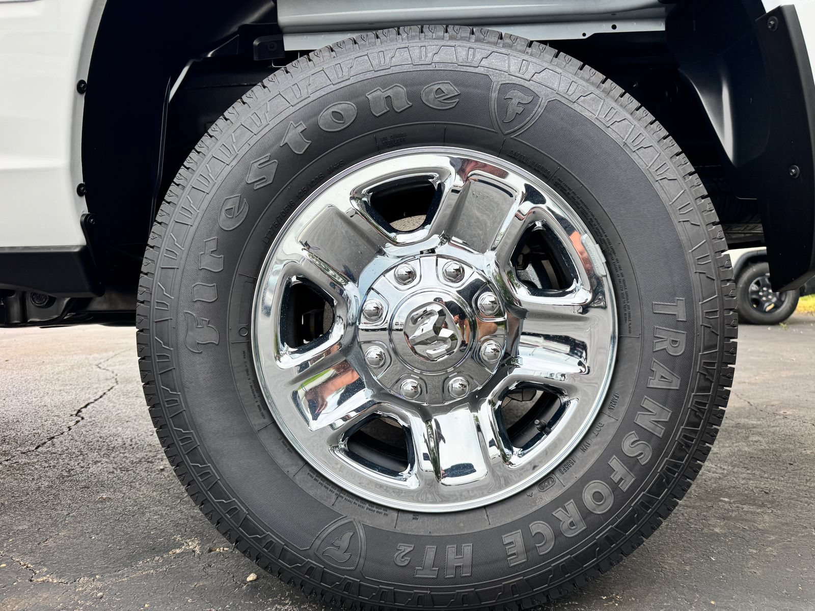New 2026 RAM 2500 Tradesman w/ Chrome Appearance Group AWD/4WD image 31