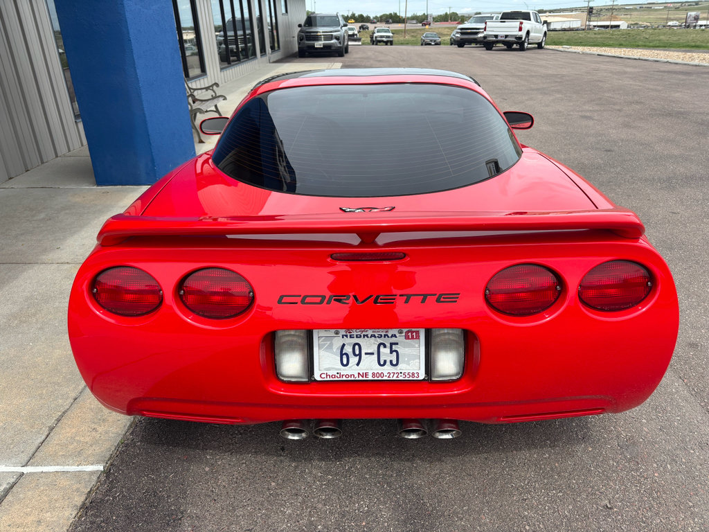 Used 1997 Chevrolet Corvette Coupe RWD image 7