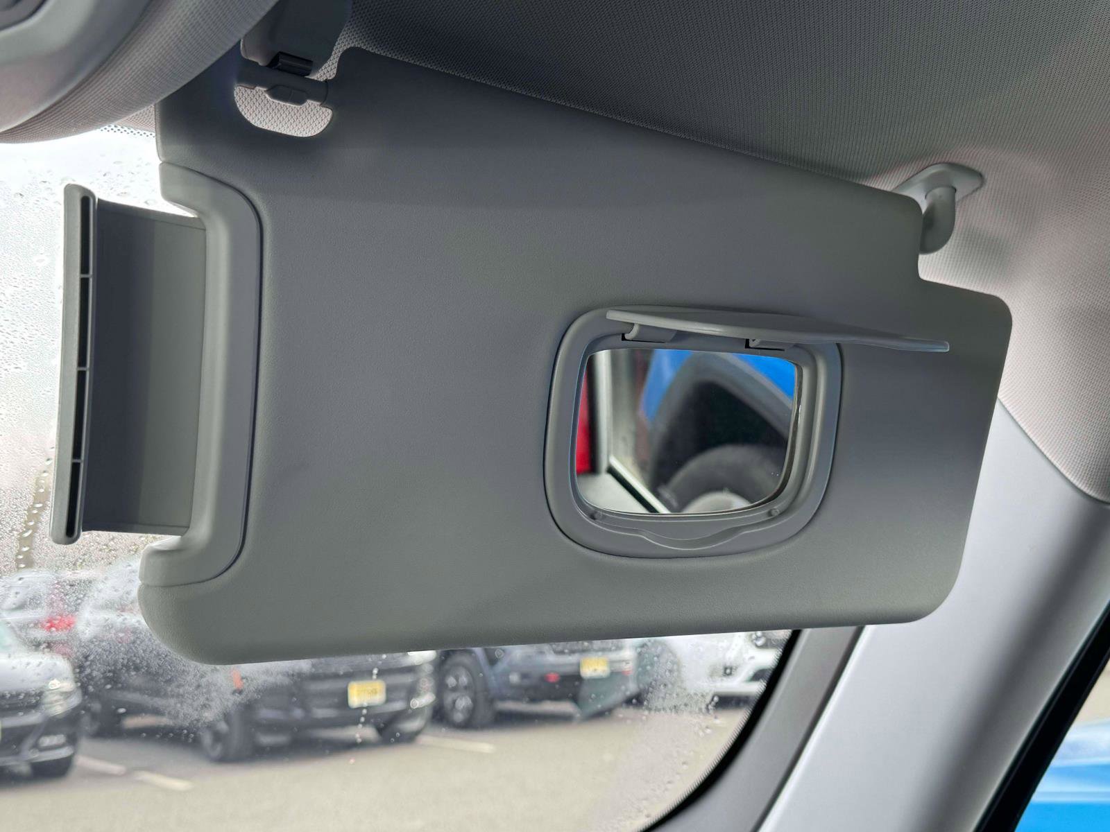 Used 2023 Jeep Renegade Latitude image 28