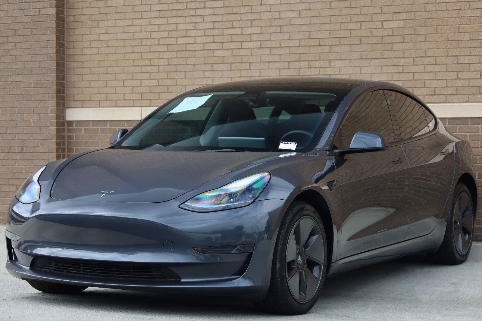 Used 2023 Tesla Model 3 Standard Range RWD image 5