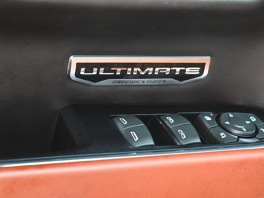 Used 2022 GMC Sierra 1500 Denali Ultimate AWD/4WD image 10