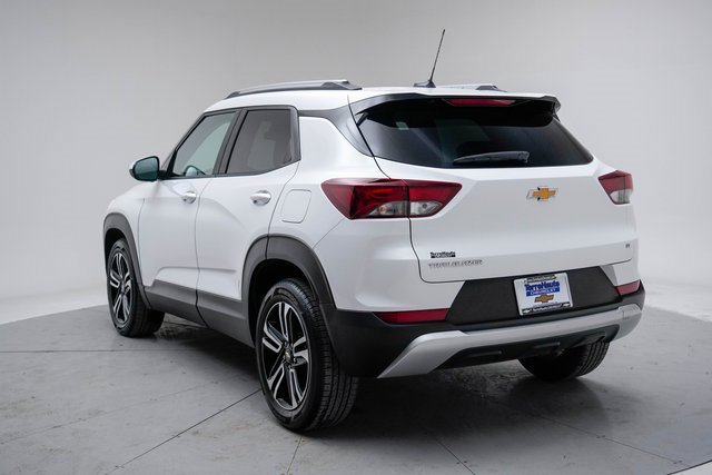 Used 2023 Chevrolet TrailBlazer LT image 3