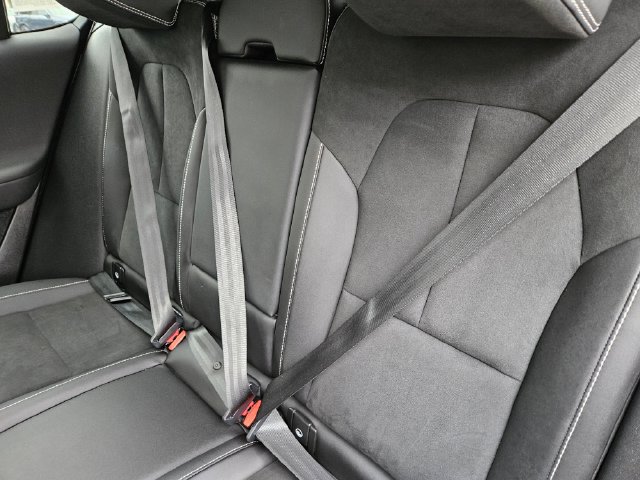 Certified 2023 Volvo C40 P8 Recharge Ultimate AWD/4WD image 15