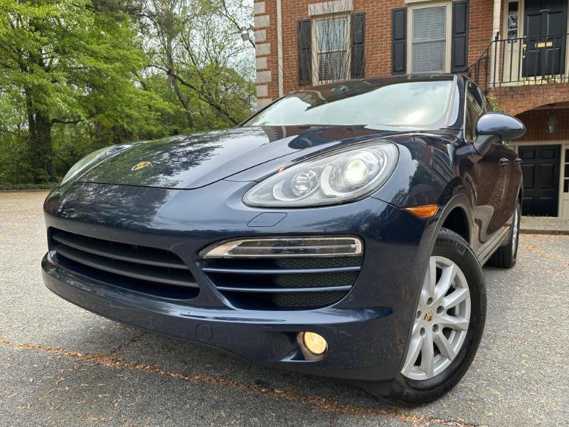 Used 2011 Porsche Cayenne AWD/4WD image 2
