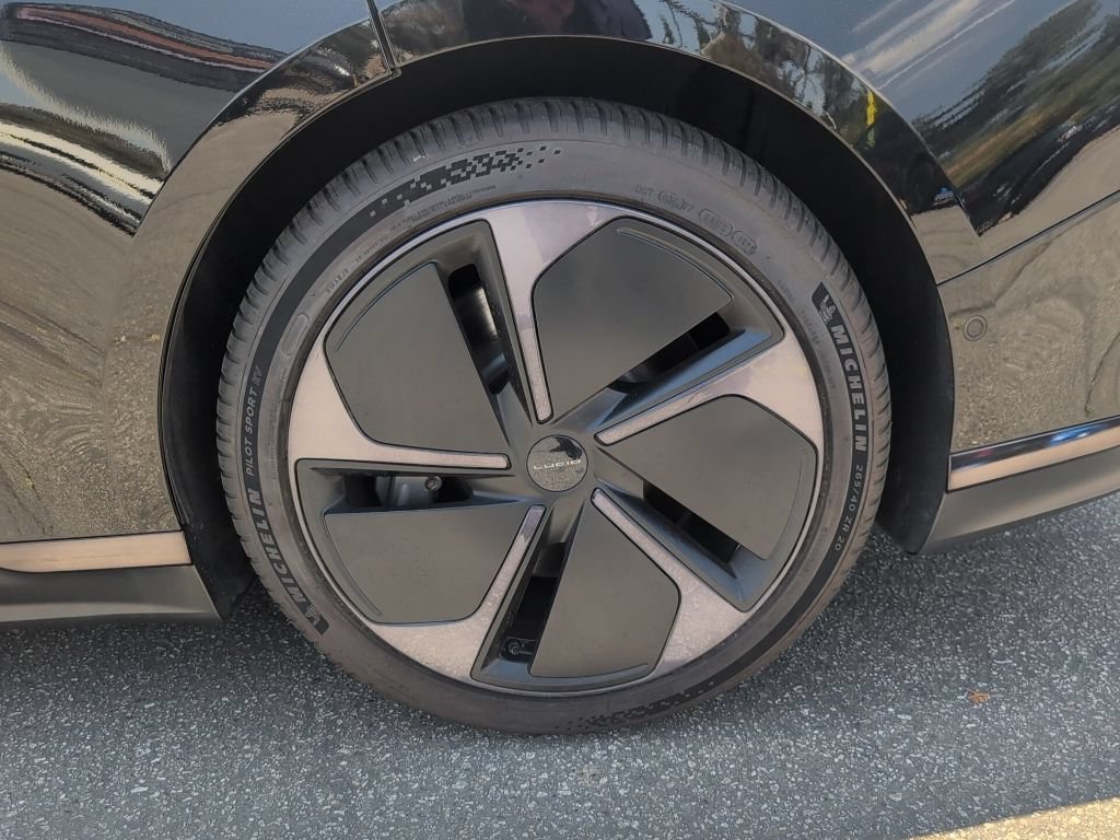 Used 2024 Lucid Air Touring AWD/4WD image 9