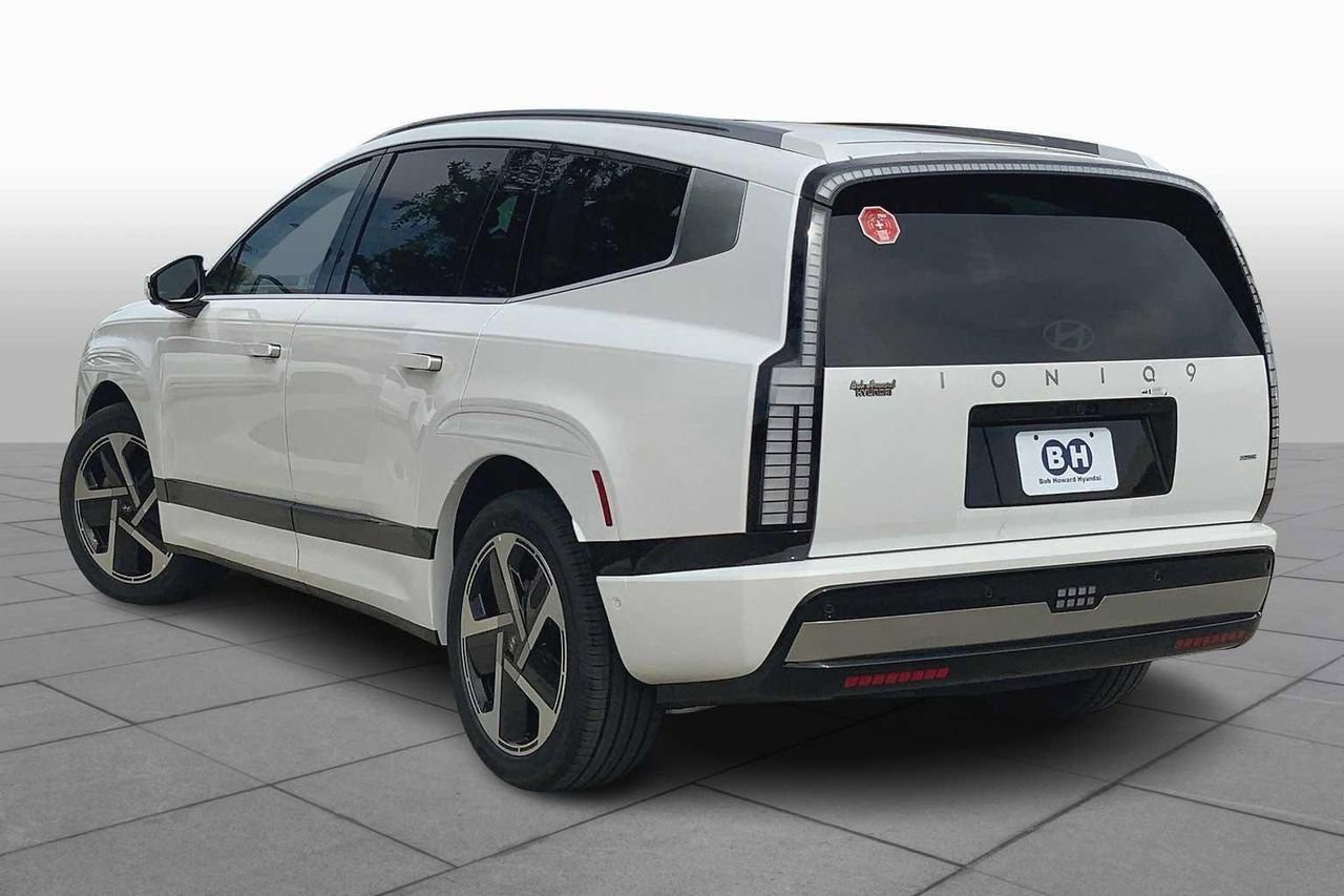 New 2026 Hyundai Ioniq 9 Calligraphy image 12