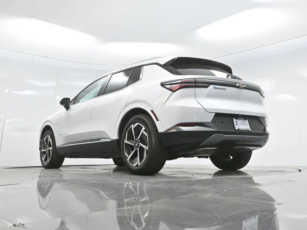 Used 2025 Chevrolet Equinox EV LT w/ Convenience Package image 61