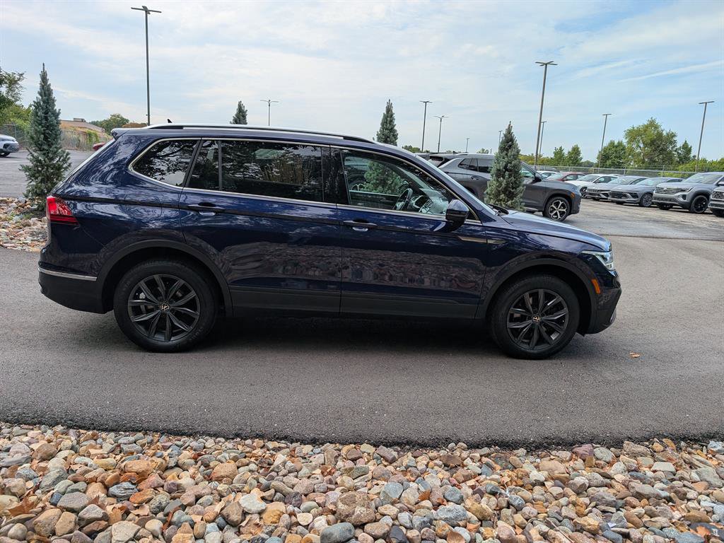 Used 2022 Volkswagen Tiguan SE image 6