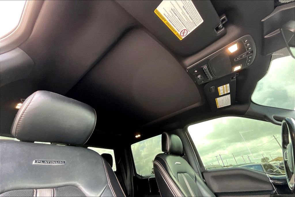 Used 2020 Ford F250 Platinum w/ FX4 Off-Road Package AWD/4WD image 28